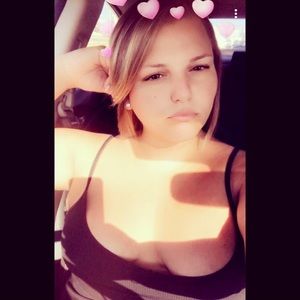 Meet your Posher, Cristina